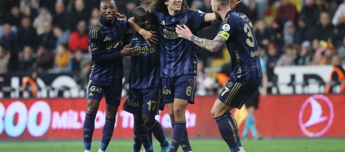 Fenerbahçe Zirve Takibi Yolunda Hata Yapmadı