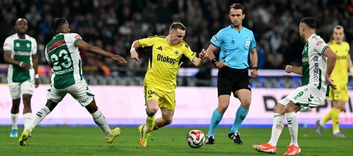 Fenerbahçe, Konyaspor'u 3 Golle Mağlup Etti