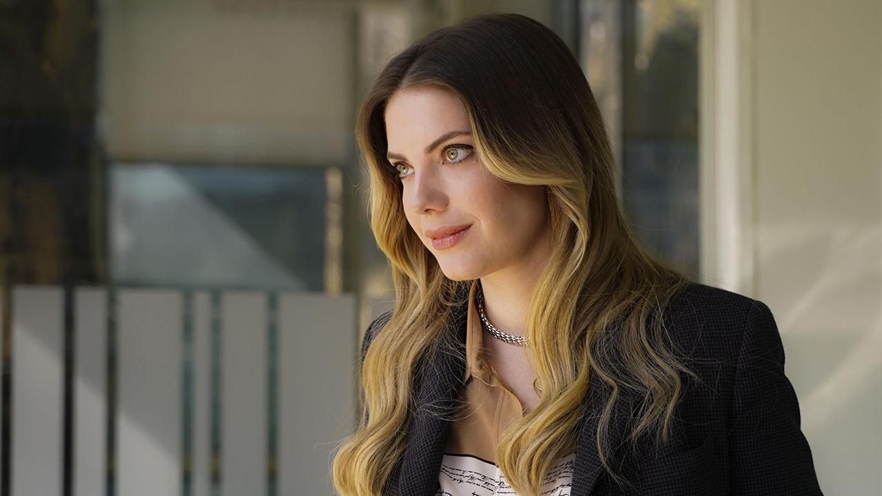 Eda Ece İmajını Değiştirdi! Makyajsız Paylaşımı Herkesi Şaşırttı! Doğal Haliyle Büyüledi! 3