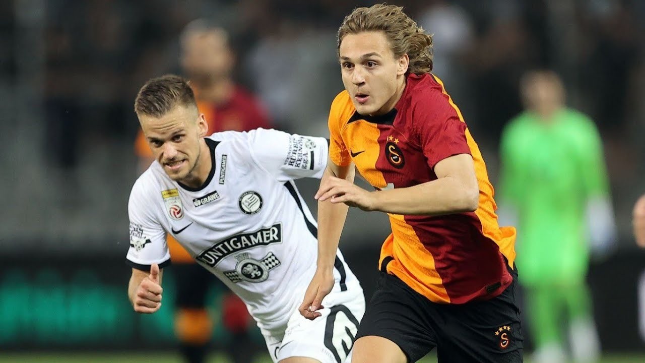 Galatasaray’ın Merakla Beklenen Genç Yeteneği Hamza Akman Hazırlık Maçında Taraftarı Büyüledi!