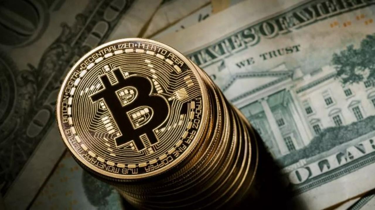 Bitcoin yeni haftayı düşüşle karşıladı,  altcoinler düşüşlere ortak oldu!