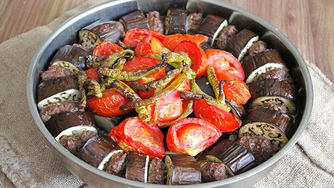 Masterchef patlıcan kebabı nasıl yapılır? İşte Masterchef patlıcan kebabı tarifi! 1