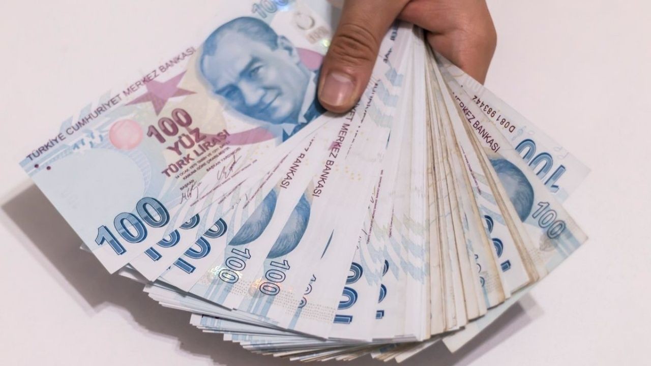 İkramiye alacak olan emekliler için kritik beklenti! 4 .180 TL ödeme yolda