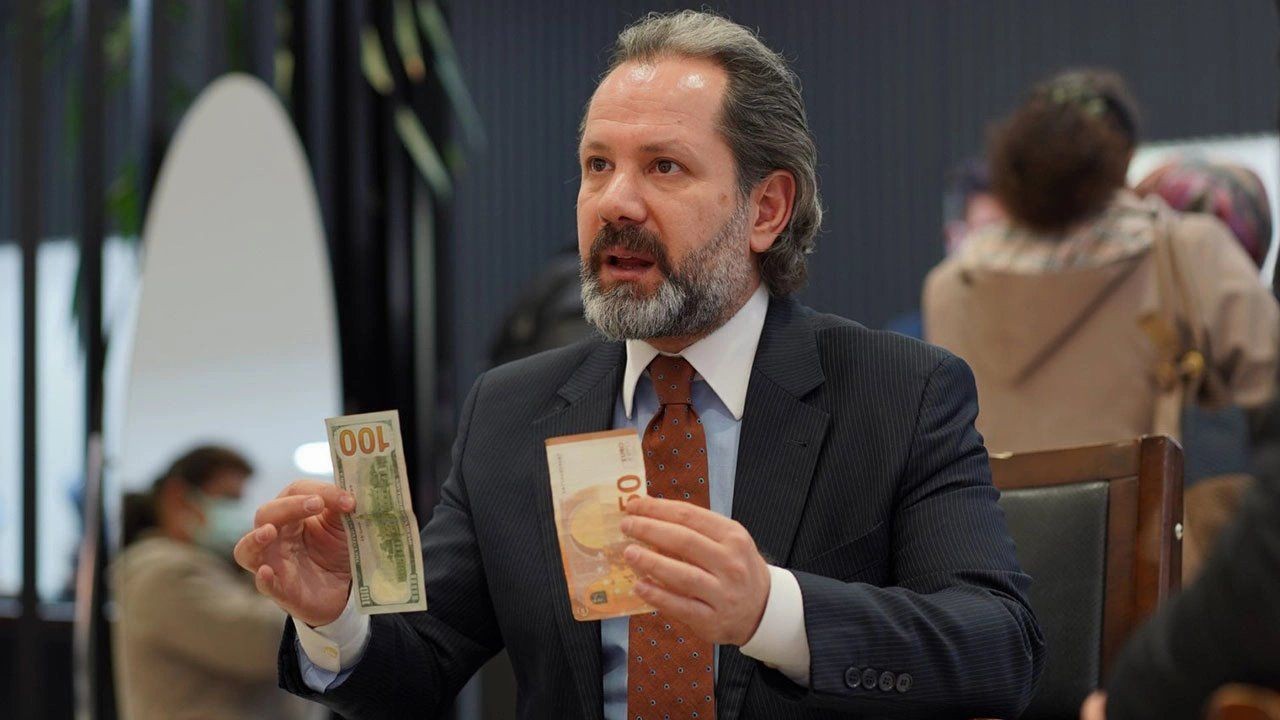 Dolar daha yükselir mi? Faiz kararı sonrası dolar patladı! Ünlü ekonomist İslam Memiş doların yükseliş nedeni açıklandı Döviz ve altın alımı için kritik tarih.. 3