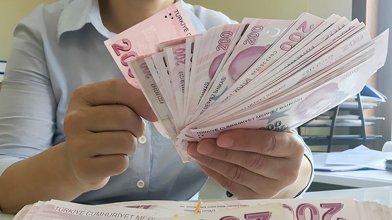 Milyonlarca emekli bekliyordu: Emeklilerin zam oranı belli oldu En düşük emekli maaşı bakın ne kadar oldu EYT'lilere kötü haber 2