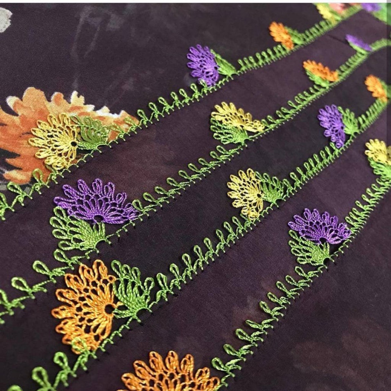 En Güzel 2023 İğne Oyası Modelleri: Göz Kamaştıran Tasarımlarla Ev ve Giysilerinizi Süsleyin 3