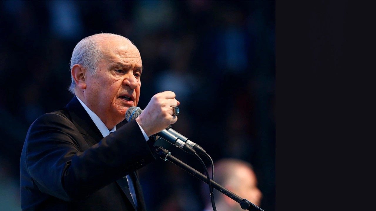 Aşk hikayesi duygulandırdı! Devlet Bahçeli bakın neden hiç evlenmemiş?