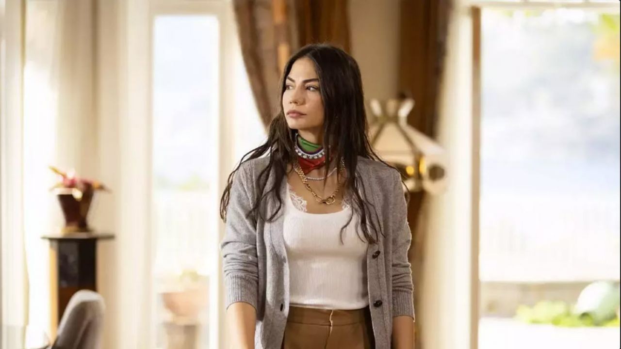 Adım Farah 22.bölüm fragmanı nefes kesti 1