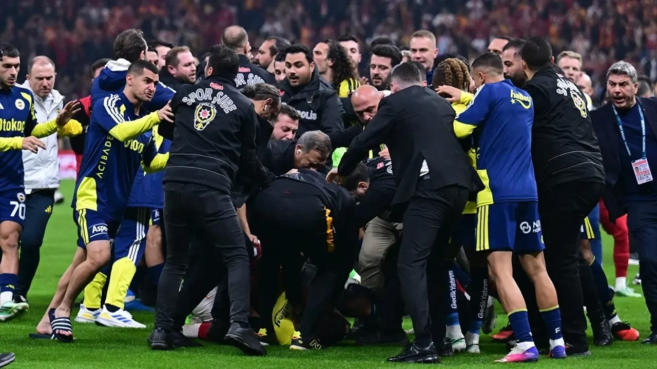Derbide Kavganın Faturası Ağır Olacak 14
