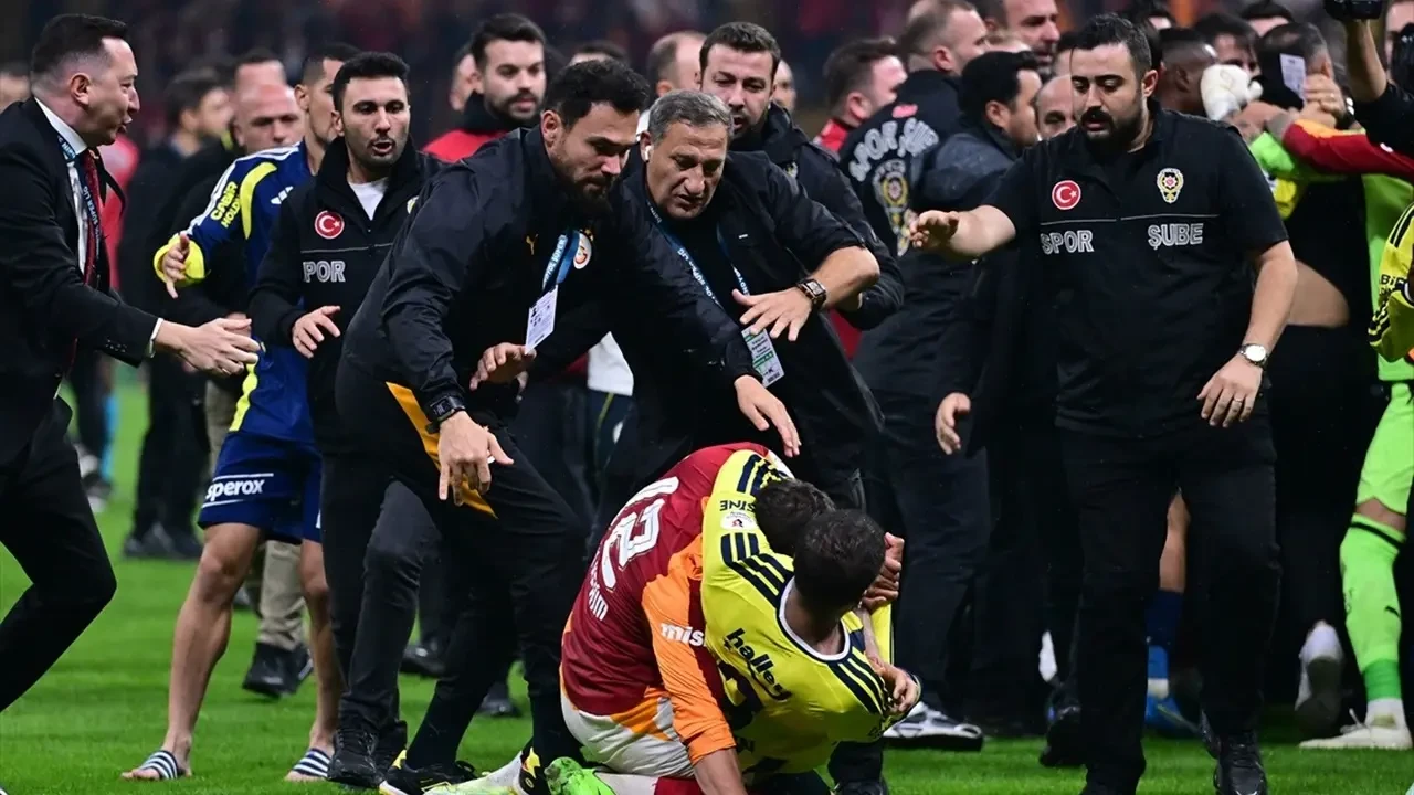 Derbide Kavganın Faturası Ağır Olacak 11