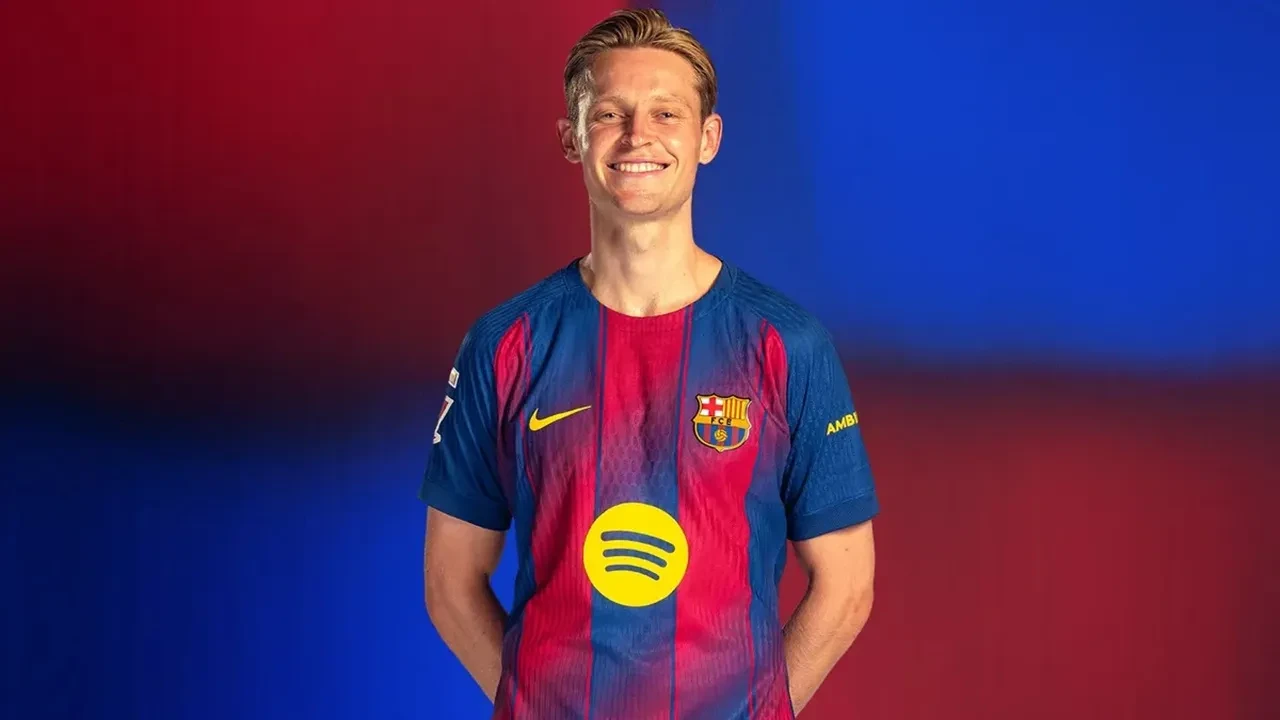 Barcelona, Frenkie De Jong'un Sözleşmesini Uzattı