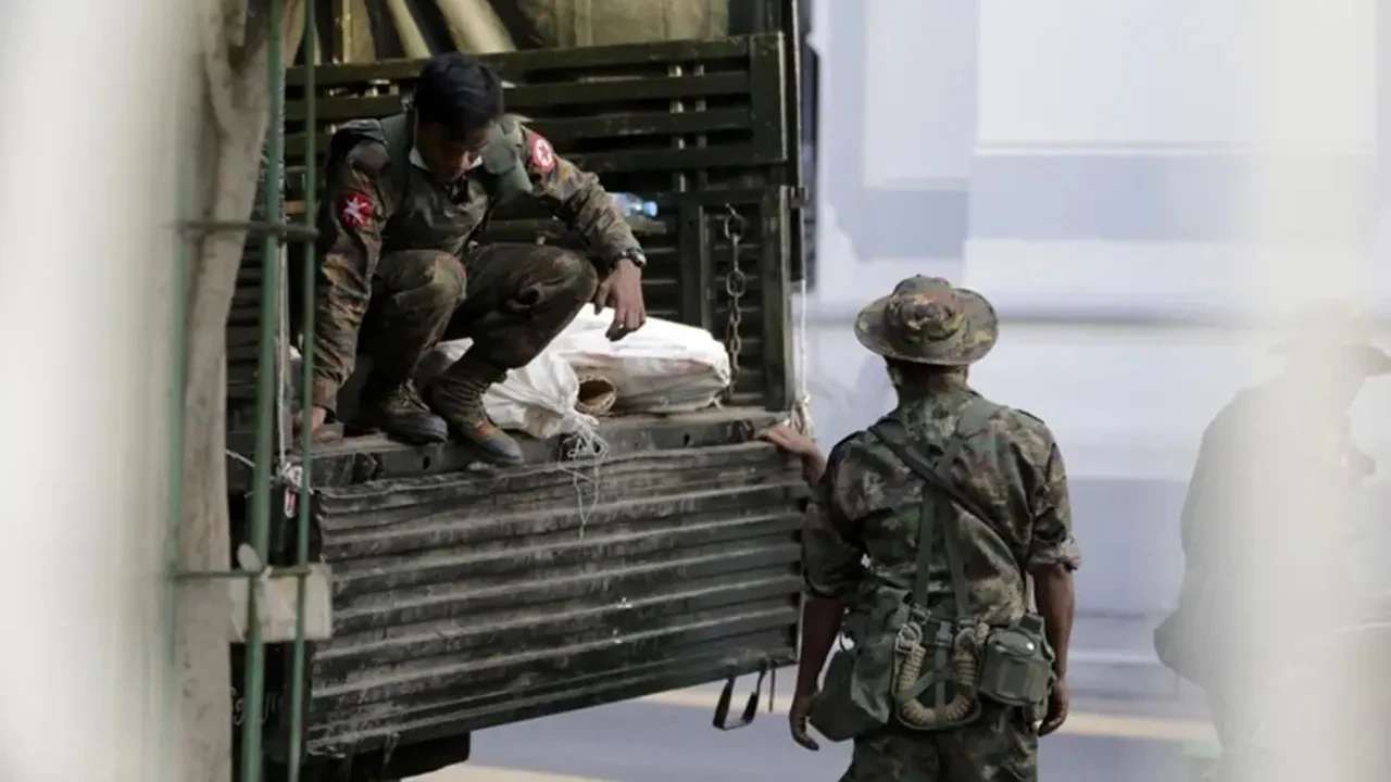 32  Kişi Ölmüştü... Myanmar'da Budist Festivalindeki Bombalı Saldırıyı Askeri Yönetim Üstlendi