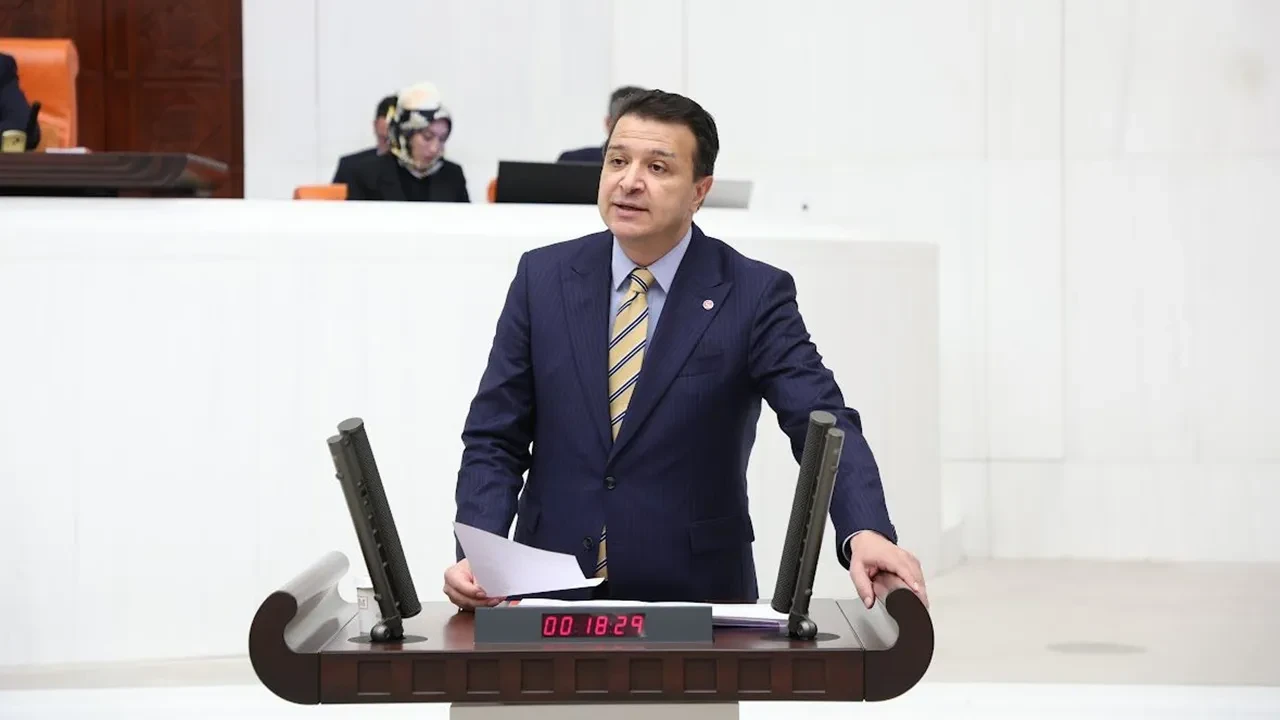 Mahmut Arıkan’dan İsrail’in Türk Milletvekillerine Saldırısıyla İlgili 10 Maddelik Çağrı: İsrail’e Nota Verilsin, Diplomatları ‘İstenmeyen Kişi’ İlan Edilsin