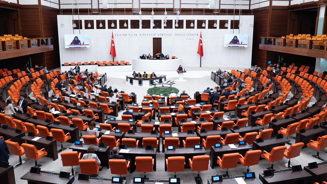 TBMM Genel Kurulu Toplantı Yeter Sayısı Bulunamadığı İçin Kapandı