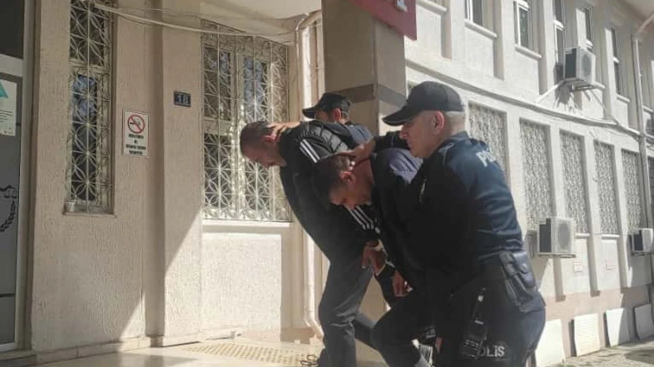 Konya'da Kaçakçılık Operasyonunda Yakalanan 2 Şüpheliden 1'i Tutuklandı