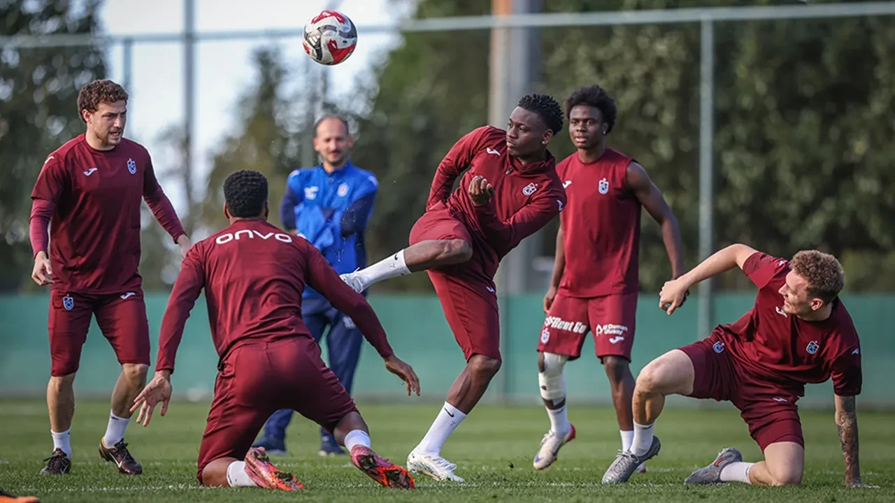 Trabzonspor, Çaykur Rizespor Maçının Hazırlıklarını Sürdürdü