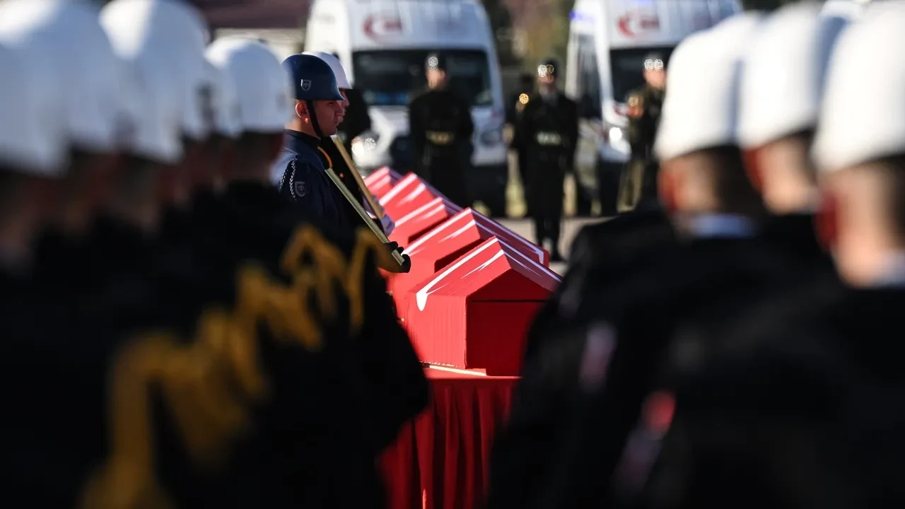 Azerbaycan-Gürcistan Sınırında Düşen C-130’daki 20 Askerin Naaşları Memleketlerine Gönderildi