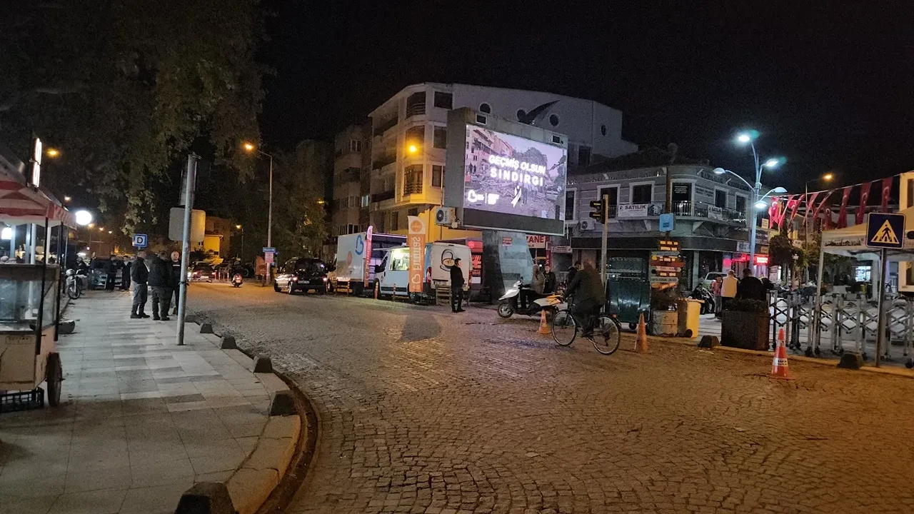 AFAD Son Depremler: Balıkesir Sındırgı Yine Sallandı! İşte Depremin Büyüklüğü