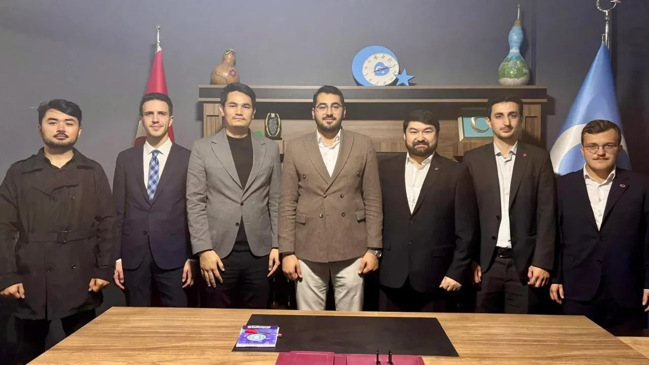 Saadet Partisi Gençlik Kolları’ndan Doğu Türkistan’a Destek Ziyareti