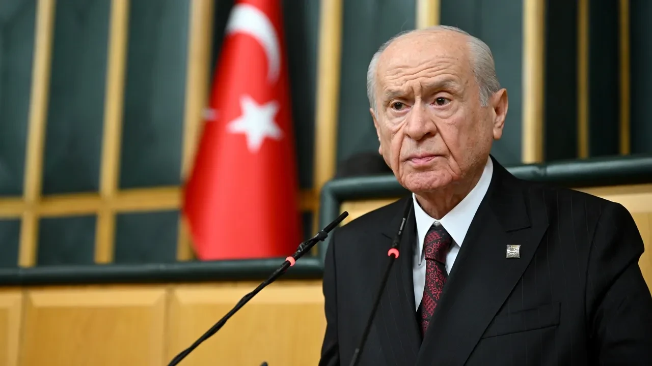 Devlet Bahçeli ‘Çatlak’ İddiasına Nokta Koydu! Öcalan İçin Komisyon Çağrısı Demirtaş İçin ‘Hayırlı Olur’ Sözleri
