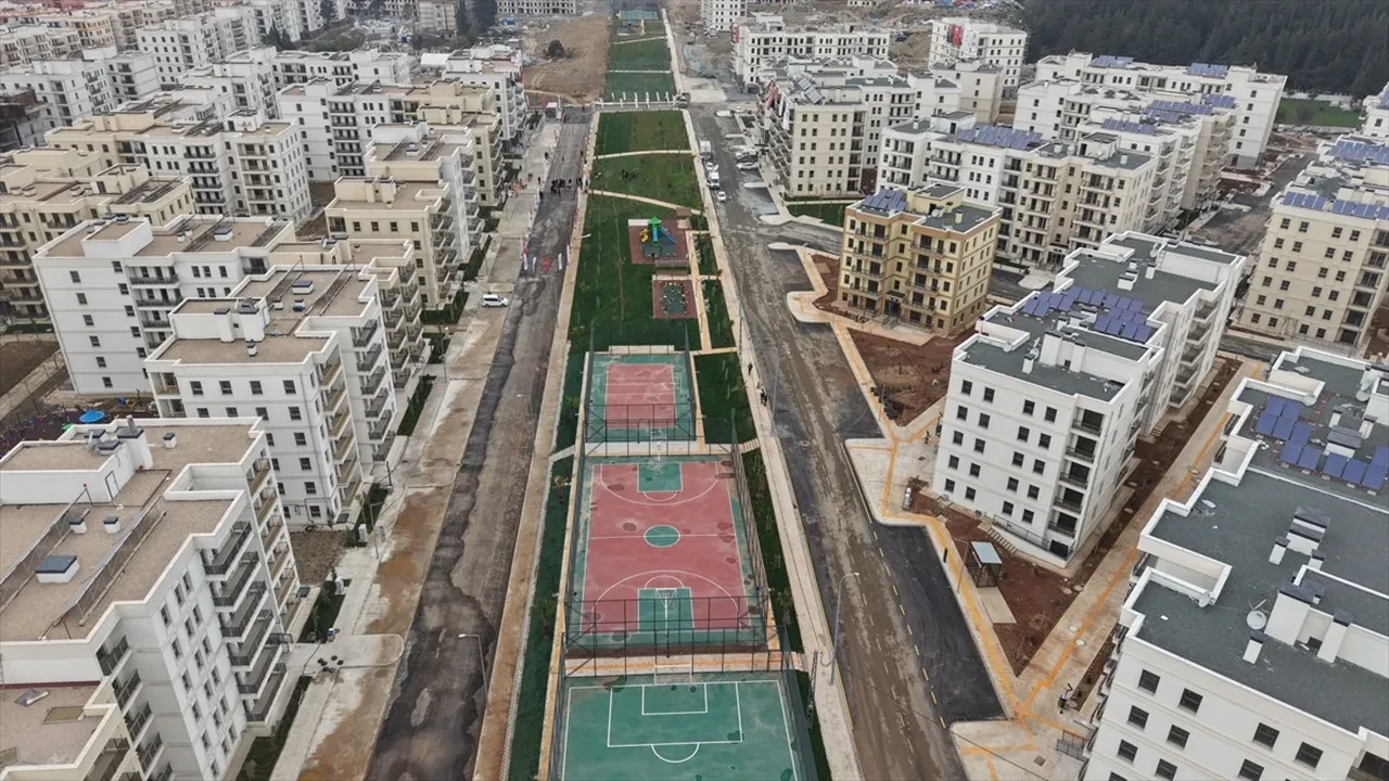 TOKİ 500 Bin Sosyal Konut Projesine Kaç Kişi Başvurdu? Bakan Duyurdu Kura Tarihi de Belli Oldu