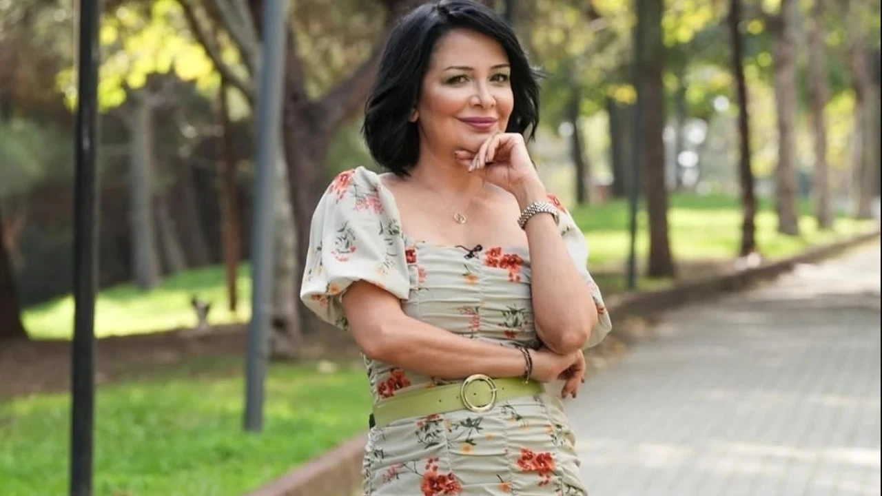 ‘Bez Bebek’ İtirafı Pahalıya Patladı! Evrim Akın Kovuldu, Yerine O İsim Geldi