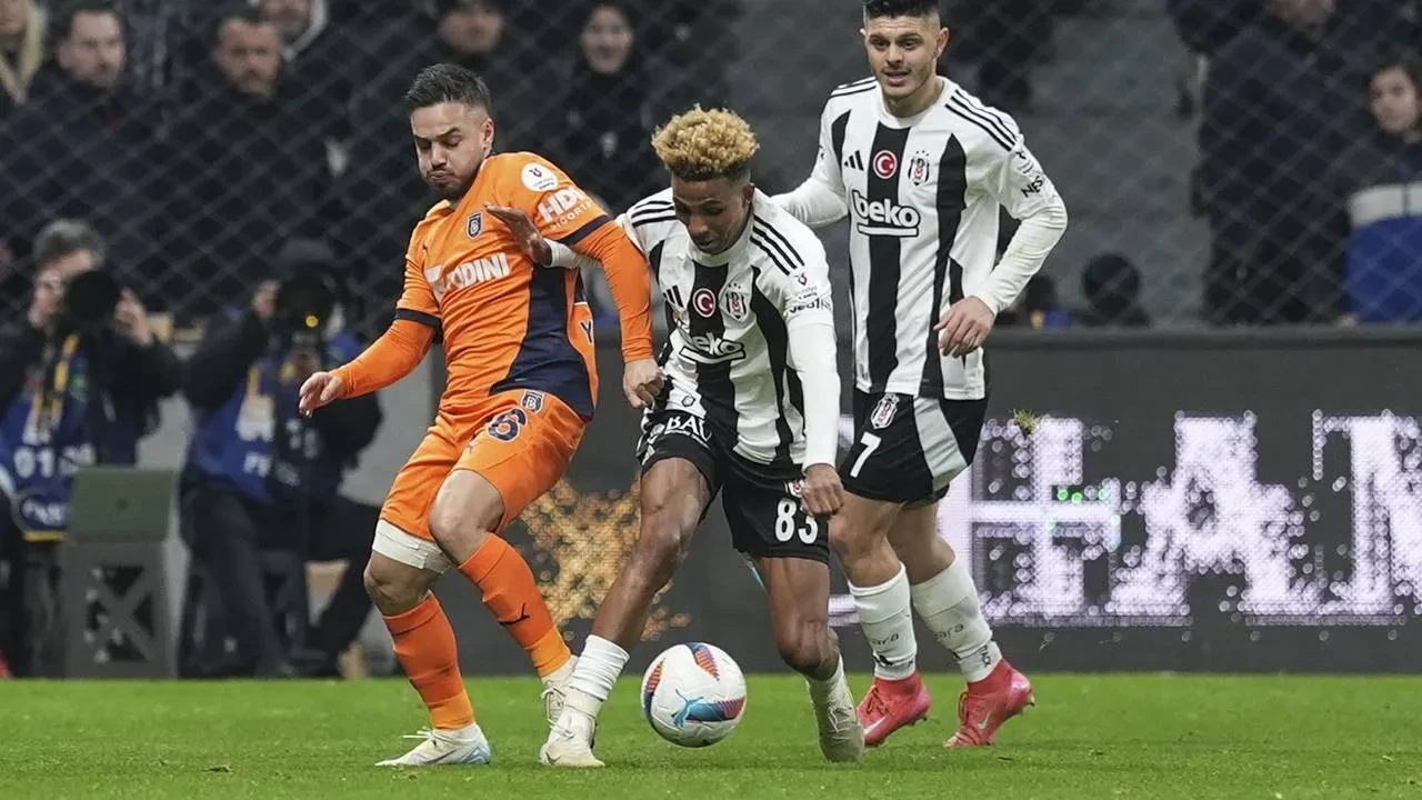 Beşiktaş Evinde Gülemedi: Başakşehir’e 2-0 Mağlup Oldu