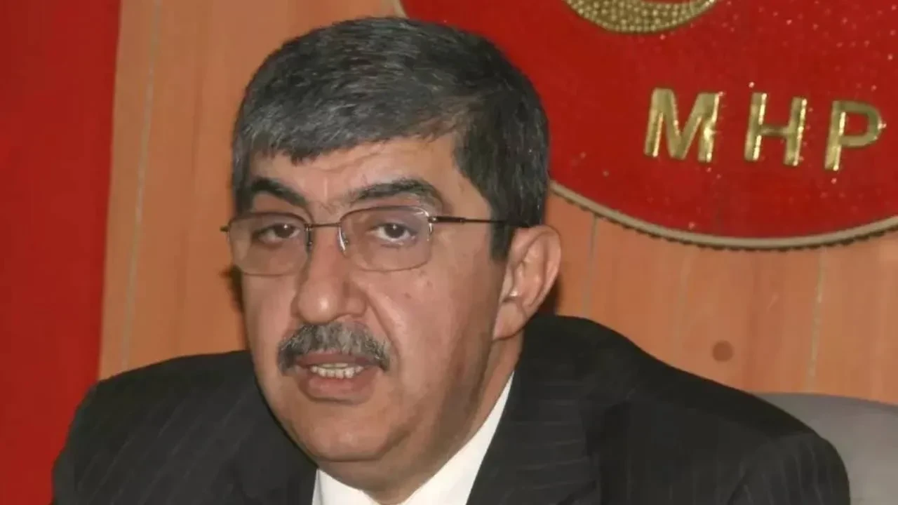 MHP Eski Milletvekili ve Genel Başkan Yardımcısı Mehmet Ekici Hayatını Kaybetti