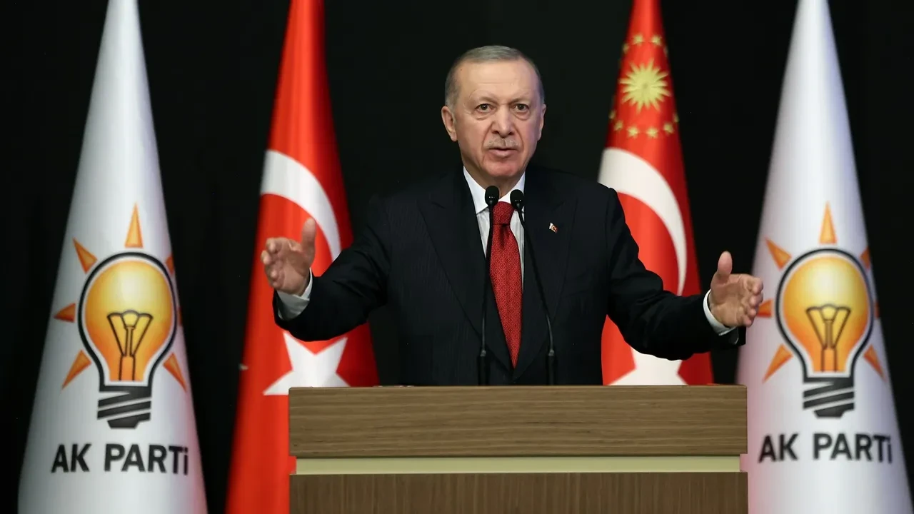 Yeni Anayasa Hazırlığı Başladı… Erdoğan ‘10 Hukukçu Arkadaşım’ Demişti: İsimler Belli Oldu