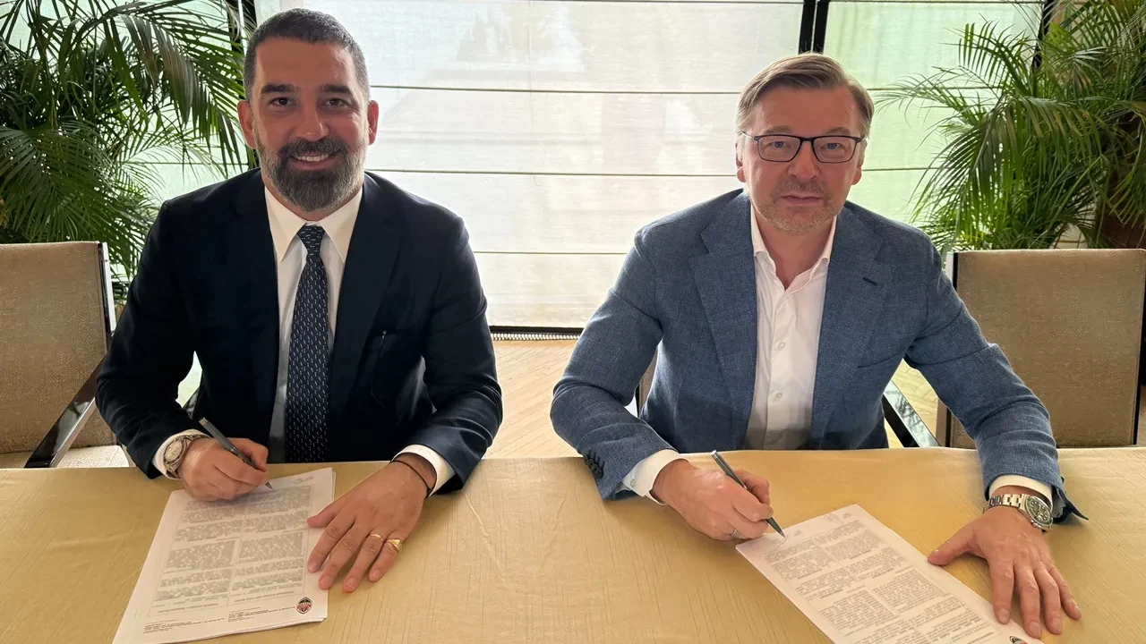 Arda Turan’ın Yöneteceği Takım Resmen Belli Oldu: İlk İşi Galatasaray’ı Sildi