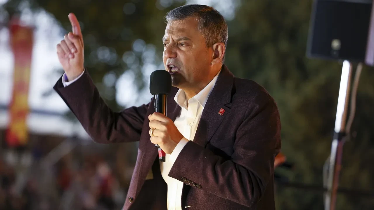 Özgür Özel Erken Seçim Tarihini Telaffuz Etti: Çık Karşımıza Getir Sandığı