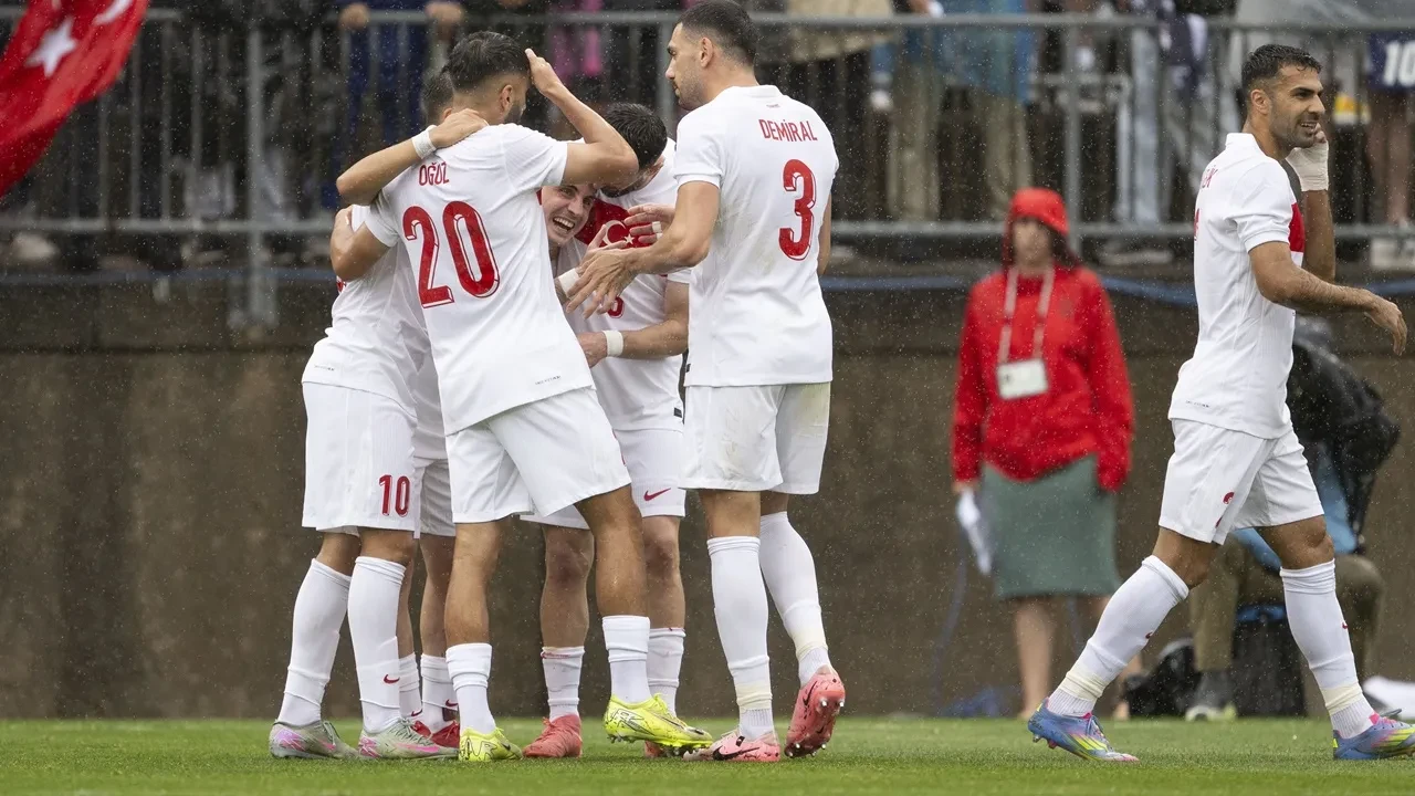 A Milli Futbol Takımı, Hazırlık Maçında ABD’yi Mağlup Etti: Arda ve Kerem Fileleri Havalandırdı