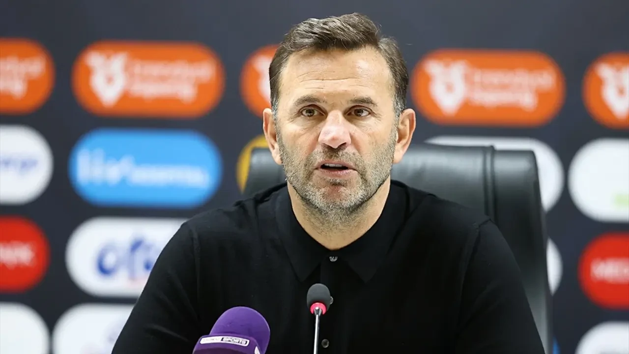 Okan Buruk’tan Taraftara Çifte Müjde