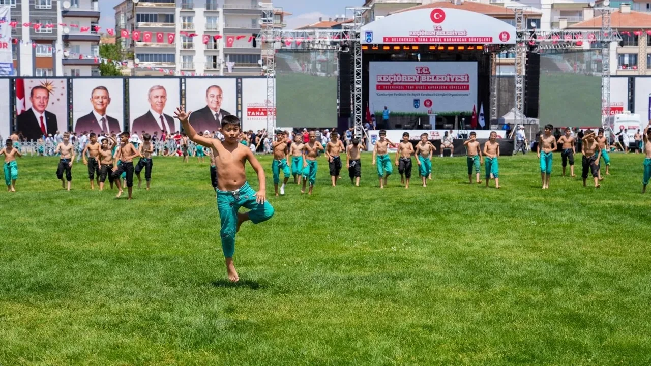 Geleneksel Taha Akgül Karakucak Güreşleri Keçiören’de Başladı