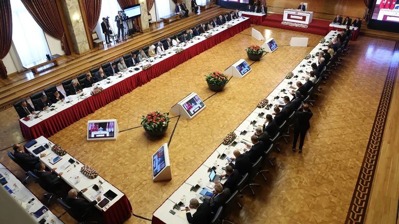 ‘Terörsüz Türkiye’ Komisyonunun İkinci Toplantısı Bitti: Üçüncü Toplantının Tarihi Netleşti