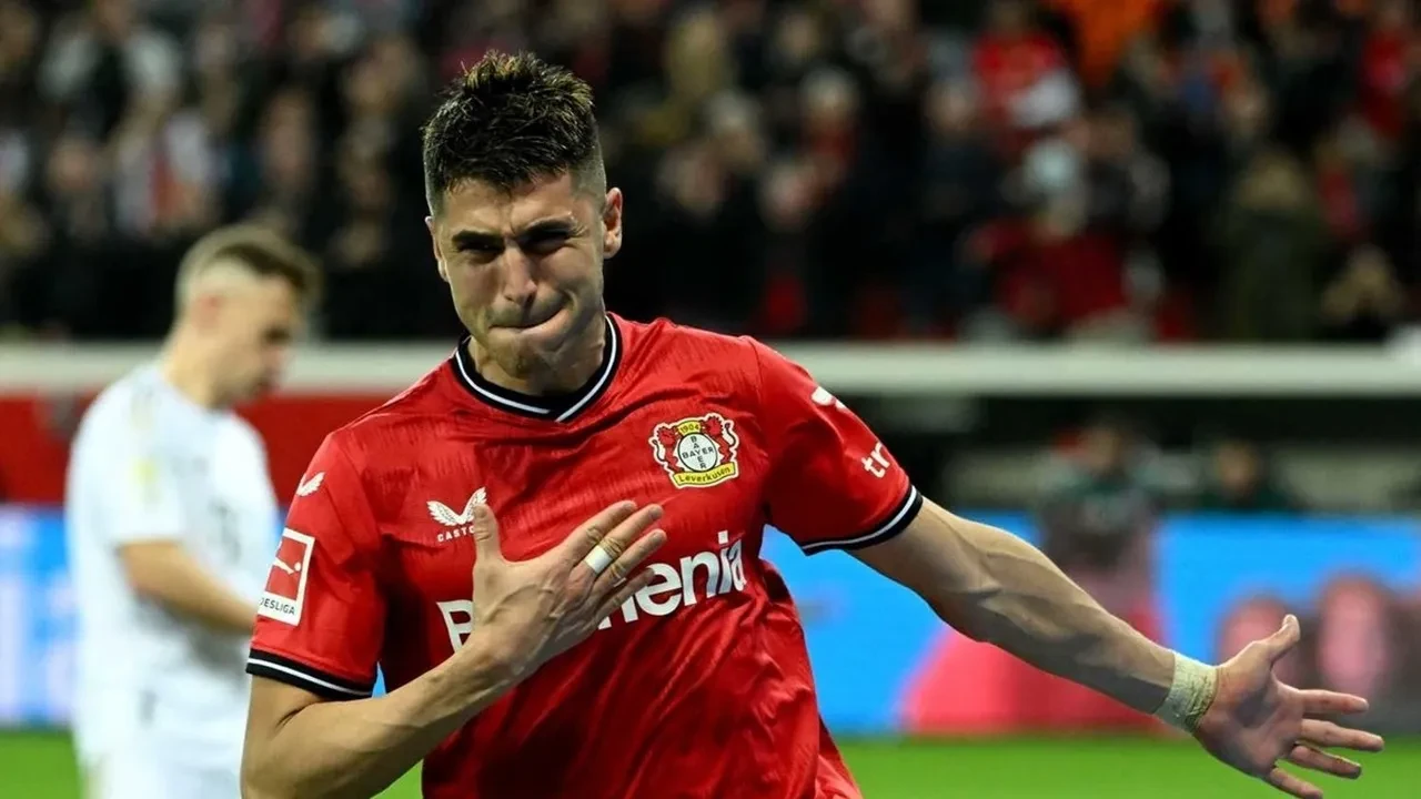 Fenerbahçe, Yıldız Futbolcu Exequiel Palacios’u Transfer Etmek İçin Harekete Geçti