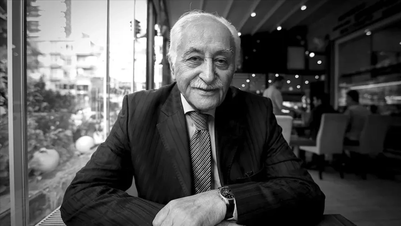 89 Yaşındaki Şair Yavuz Bülent Bâkiler Hayatını Kaybetti