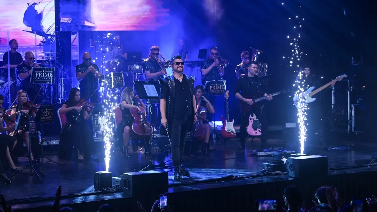 Adana’da Ukraynalı Müzik Grubu Prime Orchestra Konser Verdi