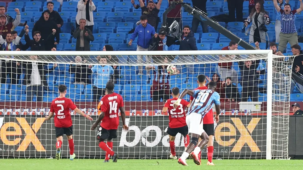 Trabzonspor, Sahasında Yara Aldı: Gaziantep FK ile Berabere Kaldı
