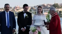 Düğün Bitti Kriz Başladı