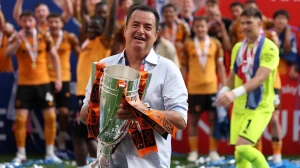 Hull City'e Türkiye'den Sürpriz Transfer