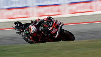 MotoGP Portekiz Grand Prix'sini Marco Bezzecchi Kazandı