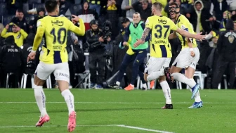 Fenerbahçe’de Kritik Maç! 2 Yıldız Kadro Dışı Kalacak