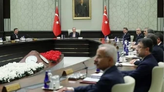 Kabine Toplantısı Yarın: Bayram Tatili 9 Güne Uzayacak Mı?