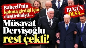 Müsavat Dervişoğlu Erhan Usta'ya Rest Çekti