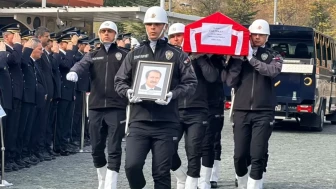Eski Devlet Bakanı Ünal Erkan Toprağa Verildi