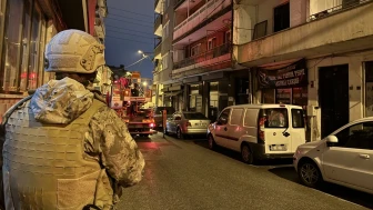 Bursa'da Dehşet Anları: Annesini Bıçakla Rehin Aldı