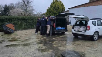 Satılmak Üzere 306 Kilo At Eti Ele Geçirildi