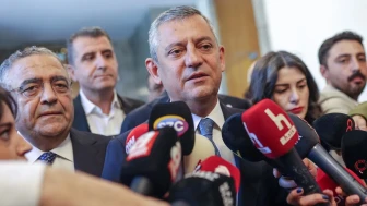 Yeni Parti İlk Kapalı Grup Toplantısını Yaptı