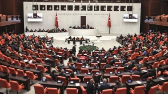 Yeni Parti'nin Komisyon Üyeleri Belirlendi